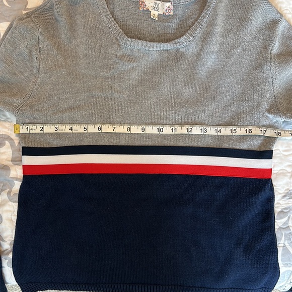 PINK ROSE Gray, Red, White, Blue Long Sleeve Sweater Size Medium - Picture 6 of 6